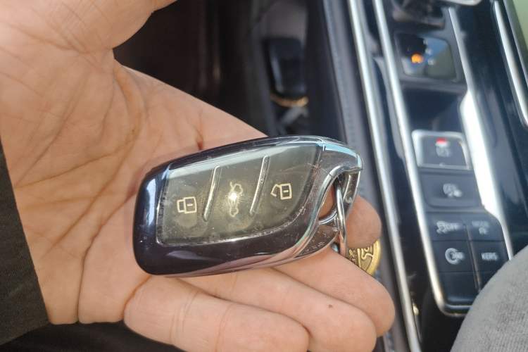 Used Rising ER6 2020 620 km Smart Edition