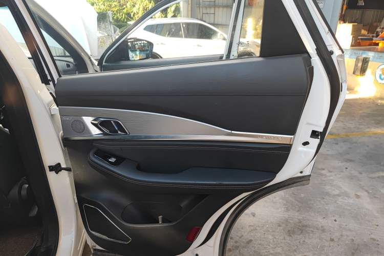 Used JETOUR X70 Coupe 2020 1.6T DCT Cool 6-Seater
