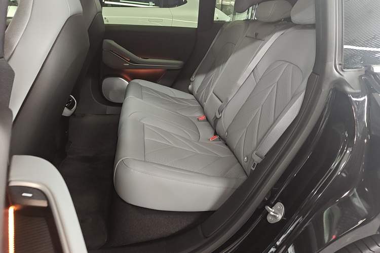 Used Nio ET5T 2025 75 kWh Touring
