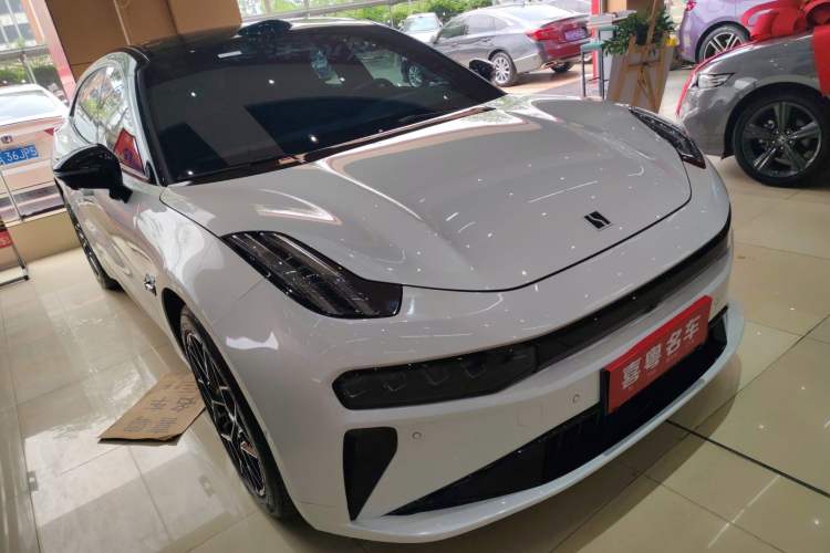 Used Zeekr 001 2024 WE Edition 100 kWh Rear-Drive
