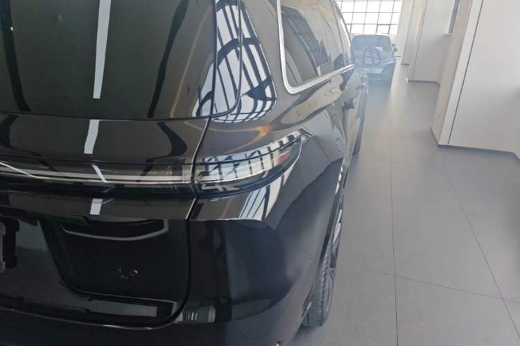 Used Li Auto L9 2022 Max model
