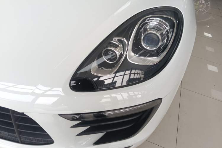 Used Porsche Macan 2017 Macan 2.0T
