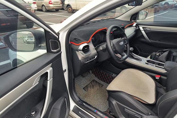 Used Geely Auto Coolray 2024 1.5T DCT Longteng Edition Driver Seat