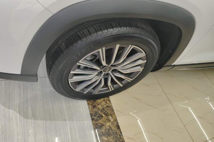 Used JETOUR X90 PLUS 2024 1.6TD DCT Villa PRO 7-Seater
