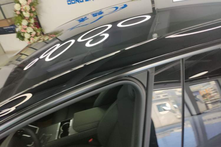 Used Tesla Model Y L 2025 Model Long-Range All-Wheel-Drive Version