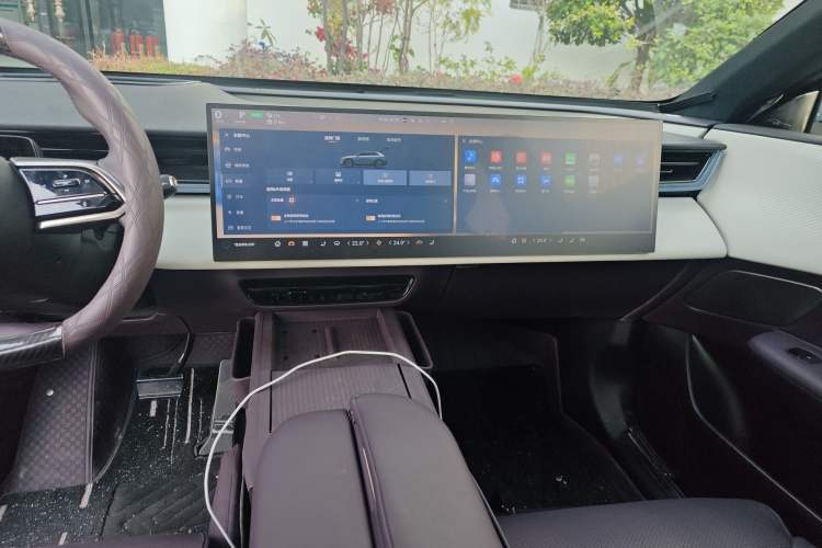 Used Mazda EZ-60 2025 Model Range-Extended 200 Max