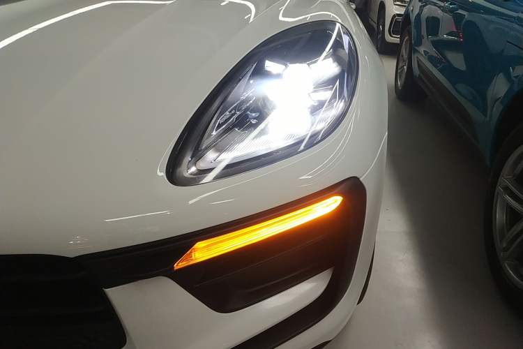 Used Porsche Macan 2023 Macan 2.0T
