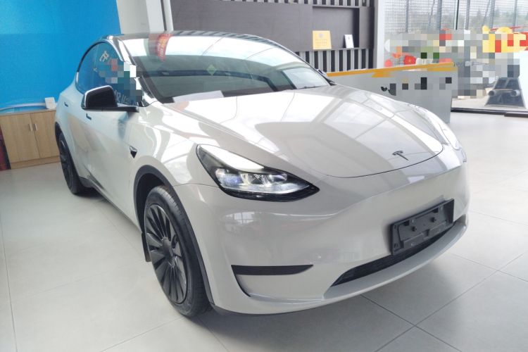 Used Tesla Model Y 2023 Rear-Wheel-Drive Version