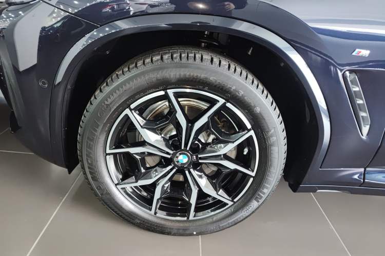 Used BMW X4 2022 xDrive 25i M Sport Package
