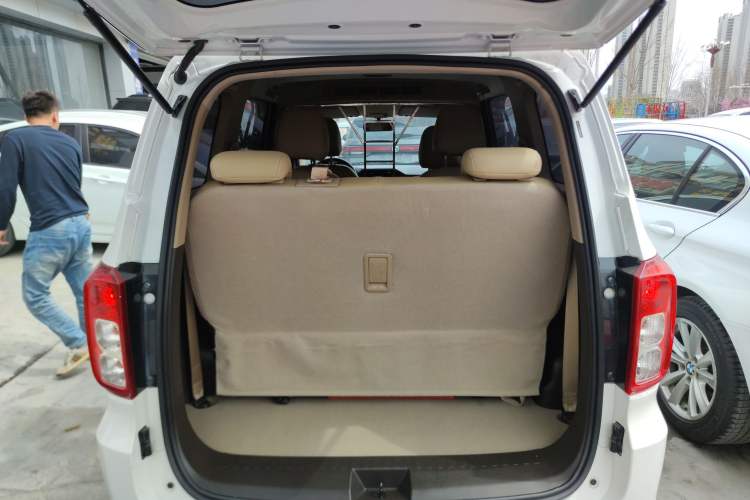 Used Wuling Hongguang 2021 1.5L Revised S Standard Version Hydraulic-Power-Assisted LAR Trunk