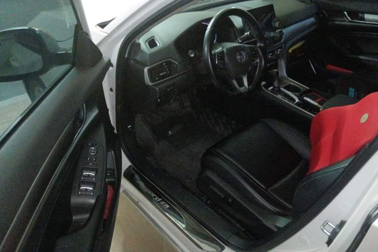 Used Honda Accord 2018 260TURBO Elite Edition China V Driver Seat