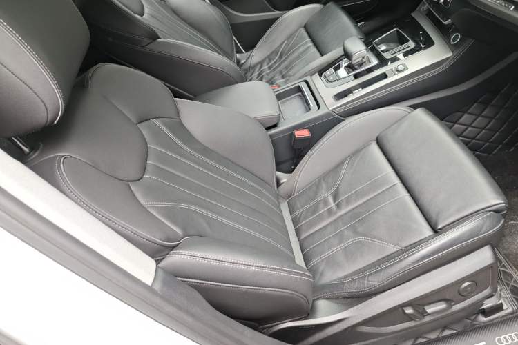 Used Audi Q5L 2022 Updated 45T Luxury Dynamic Version Right Front Seat