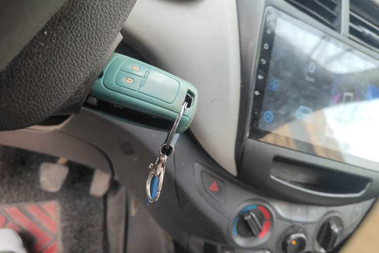 Used Chevrolet Sail 2015 Sail 3 1.5L Manual with Ideal Sunroof Edition