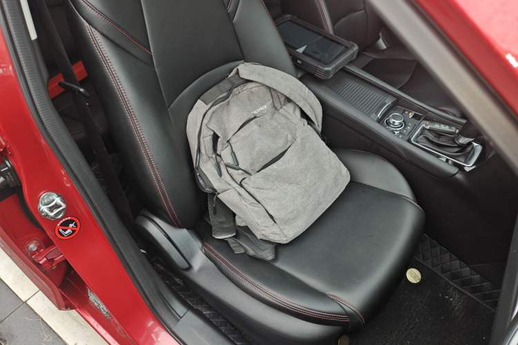 Used Mazda Mazda 3 Axela 2017 Sedan 1.5L Automatic Luxury Model Emission Standard China V