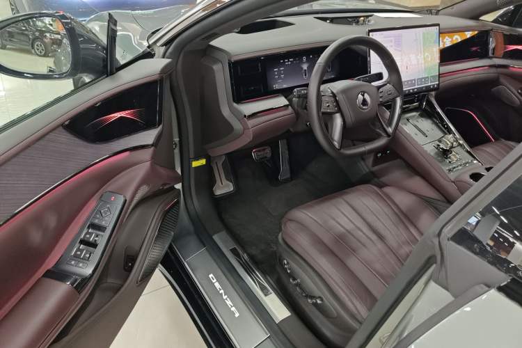 Used Denza Z9GT 2024 1100 Four-Wheel Drive Ultra Version
