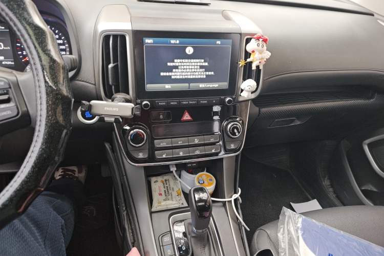 Used Hyundai ix35 2019 2.0L Automatic 2WD Zhiyong·Changlian Edition China V Standard Audio And AC Panel