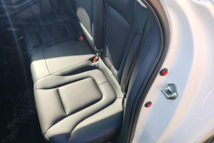 Used Bestune B70 2022 Third Generation 1.5T Automatic Premium Edition
