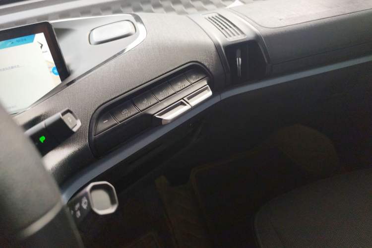 Used Baojun E300 2020 Starry Intelligence Edition
