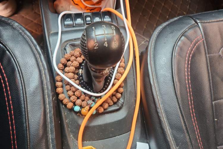 Used Chevrolet Sail 2013 Sedan 1.4L Manual - Youyi Happiness Edition
