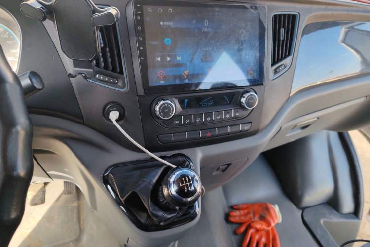 Used Foton Toano 2021 2.0T Manual Tongtu Long Wheelbase Mid-Height 5/6/7-Seater 4F20TC3 Audio And AC Panel