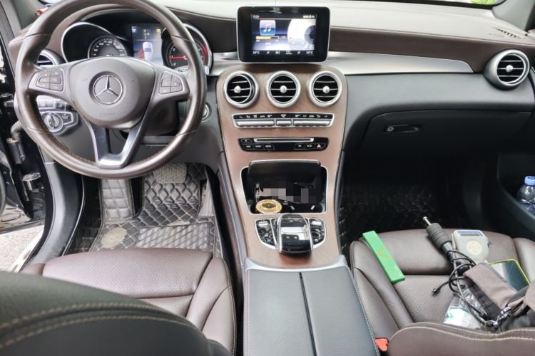 Used Mercedes-Benz GLC 2019 Refreshed GLC 300 L 4MATIC Dynamic Edition
