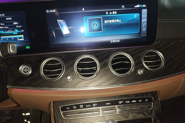 Used Mercedes-Benz E-Class 2019 Restyled E 300 L Sporty and Stylish Edition Audio And AC Panel