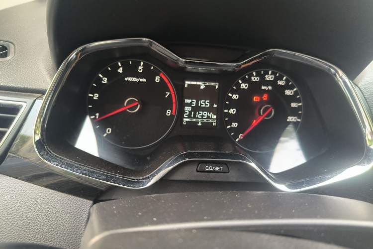 Used Baojun 310 2016 1.2L Manual Luxury Model
