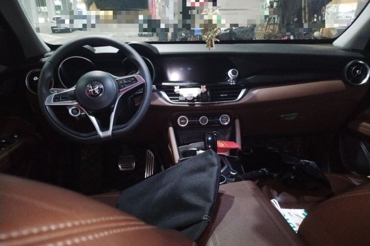 Used Alfa Romeo Stelvio 2017 2.0T 200HP Elite Edition