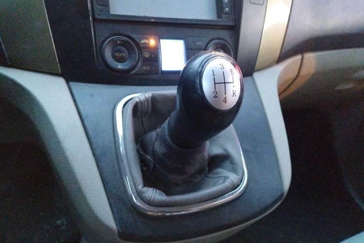 Used FORTHING Joyear SUV 2012 1.6L Luxury Model
