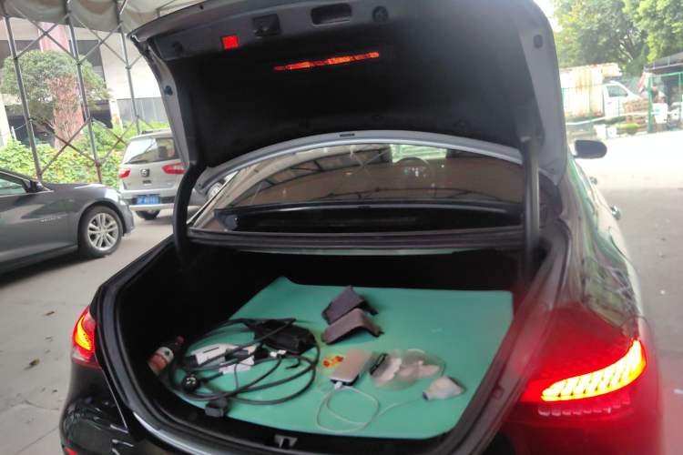 Used Mercedes-Benz E-Class New Energy 2021 E 350 e L Plug-in Hybrid Sedan