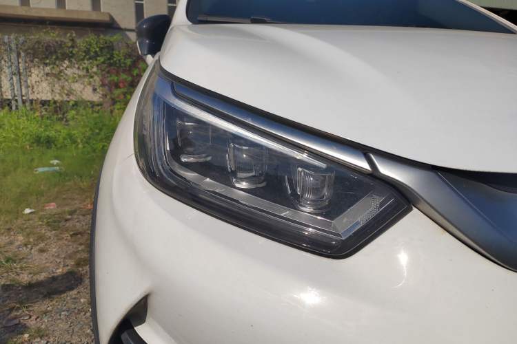 Used BYD Yuan Pro 2021 Lifetime Edition Right Front Headlight