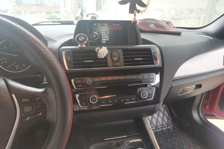 Used BMW 2 Series 2015 218i Convertible Coupe Audio And AC Panel