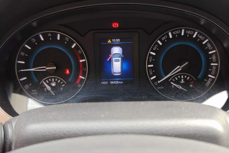 Used Haval H2 2017 Red-Label 1.5T Manual Two-Wheel-Drive Elite Model