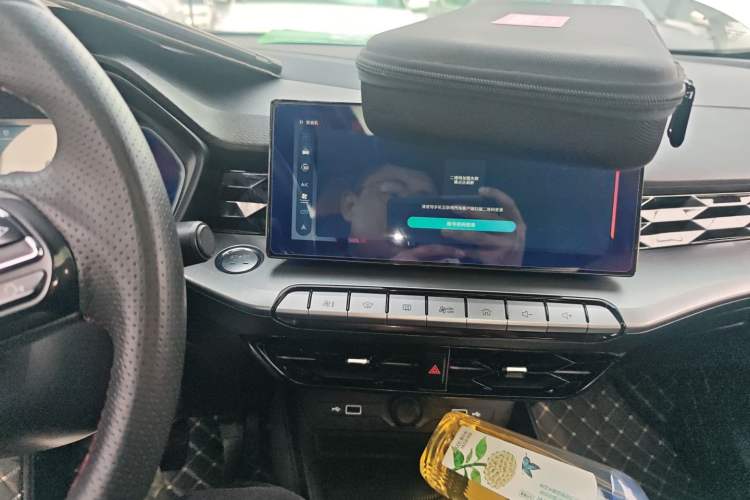 Used MG 5 2021 300TGI DCT Luxury Flagship Edition Audio And AC Panel