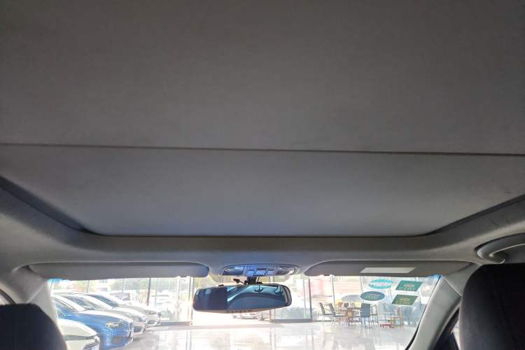 Used Kia K4 2014 1.8L Automatic GLS
