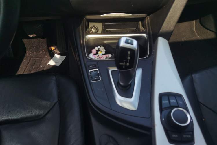 Used BMW 3 Series 2014 320i Sport Edition