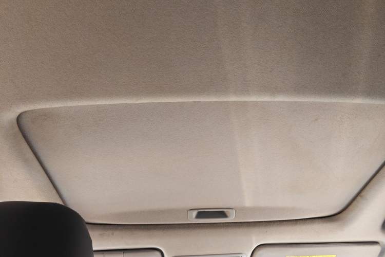 Used Honda Crider 2015 1.8L automatic luxury edition
