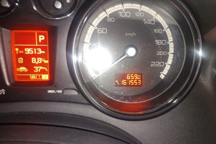 Used Peugeot 408 2011 2.0L Automatic Comfort Edition
