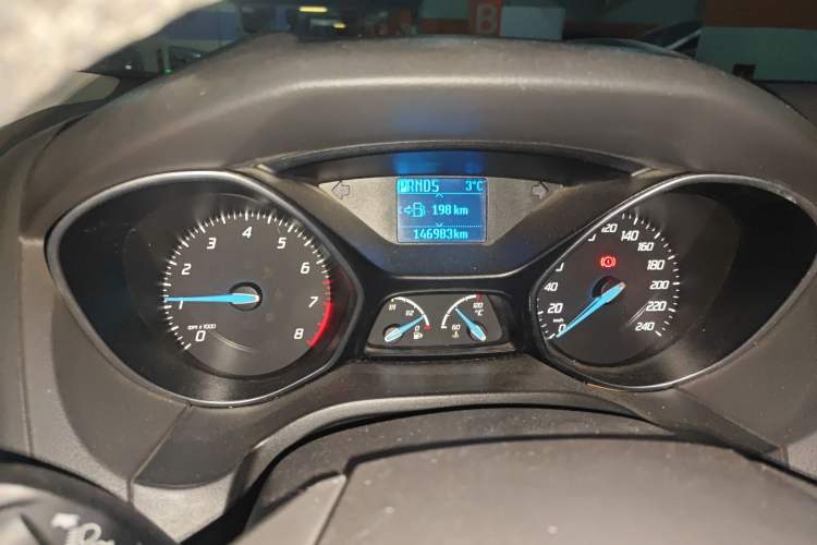 Used Ford Focus 2012 Sedan 1.6L Automatic Fashion Edition
