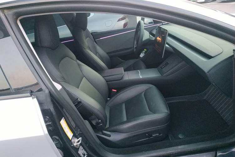 Used Tesla Model 3 2023 Rear-Wheel-Drive Version