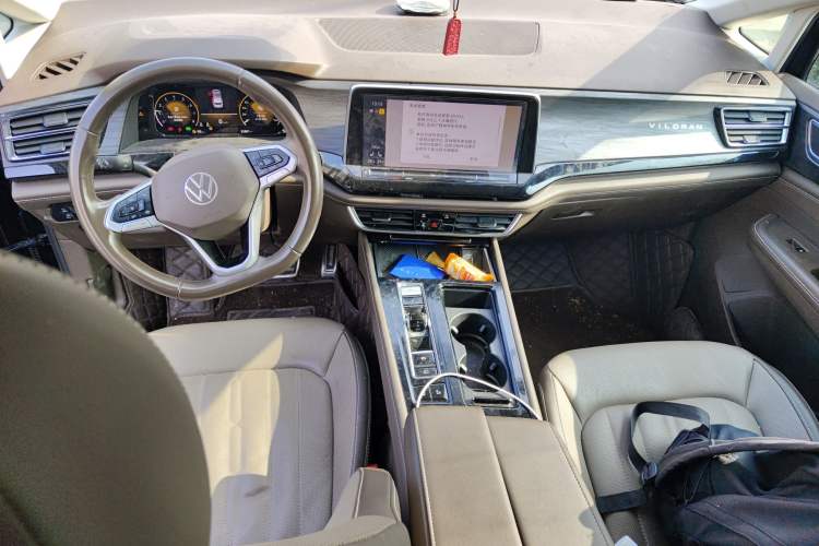 Used Volkswagen Viloran 2023 Revised Version 380TSI Luxury Edition Center Console