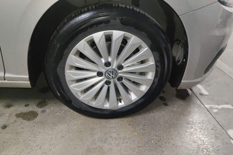 Used Volkswagen Lavida 2019 1.5L Automatic Vision Edition China VI Standard
