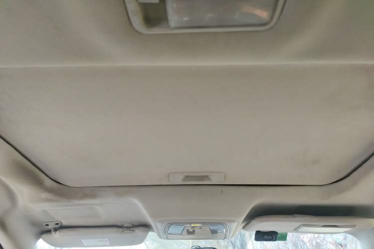 Used Venucia D60 2018 1.6L CVT Smart Connect Elite Edition
