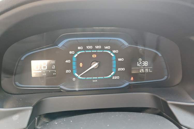 Used Roewe 360 2015 1.5L Manual Luxury Edition
