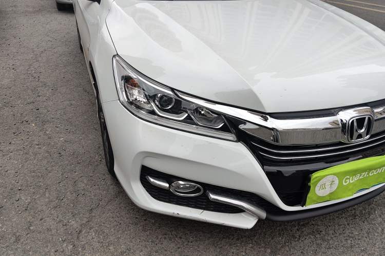 Used Honda Accord 2016 2.0L Comfort Edition Right Front Headlight