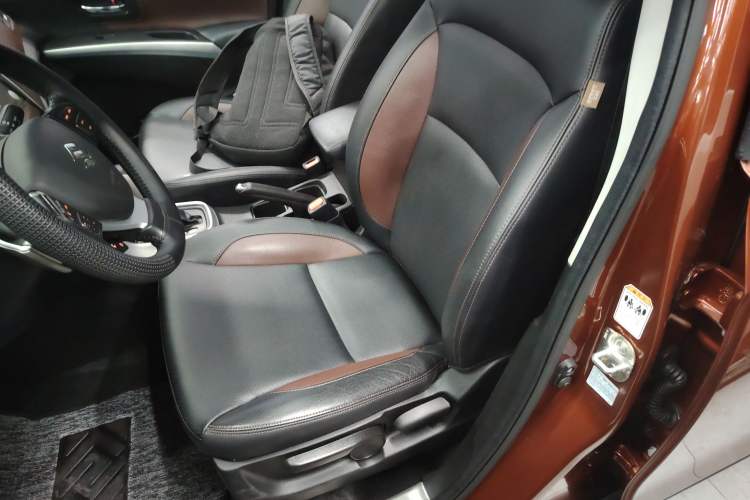 Used Suzuki Vitara S-Cross 2017 1.6L CVT Two-Wheel Drive Urban Advanced Model