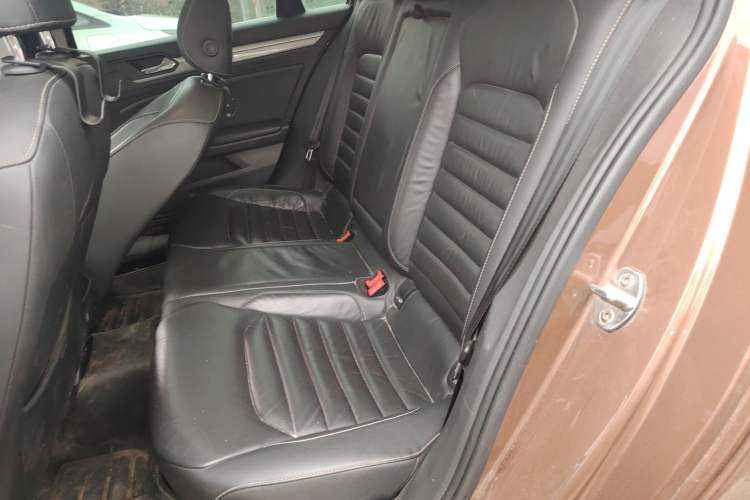 Used Volkswagen Lamando 2018 280TSI DSG Comfort Edition Left Rear Seat