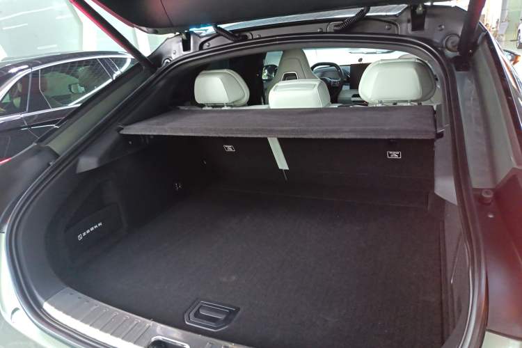 Used Zeekr 001 2024 YOU Edition 100 kWh All-Wheel Drive Trunk