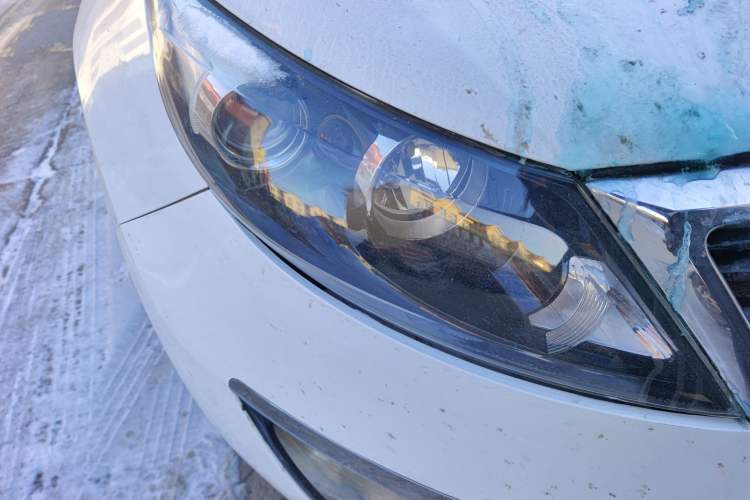 Used Kia Sportage R 2014 2.0L Automatic Two-Wheel Drive DLX Right Front Headlight