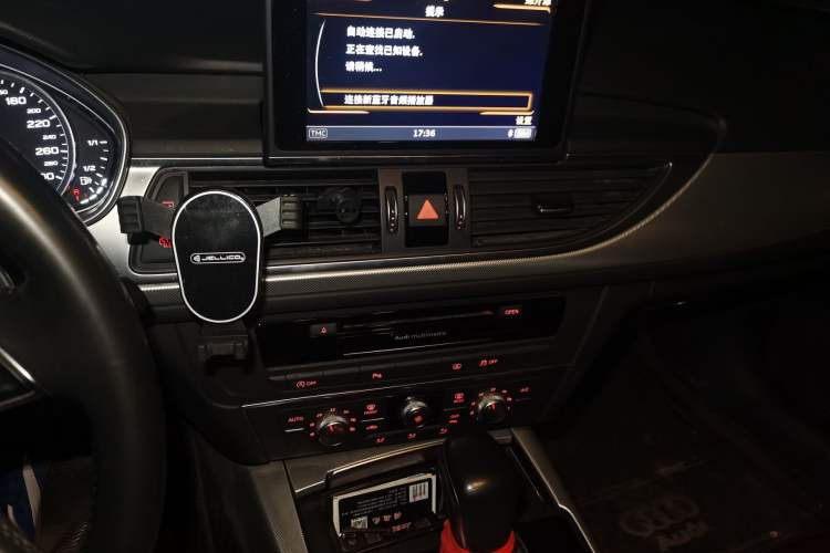 Used Audi A6L 2018 30th Anniversary Edition 35 TFSI Fashion Model
